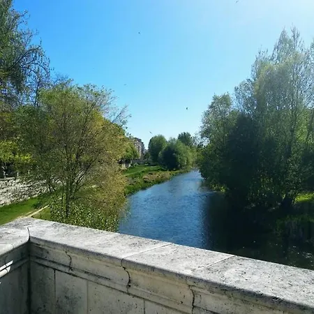 La Joya Del 32. Centro De Burgos. Wifi *