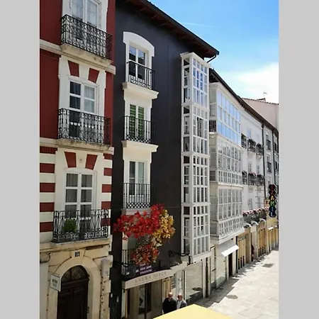 アパート La Joya Del 32. Centro De Burgos. Wifi *