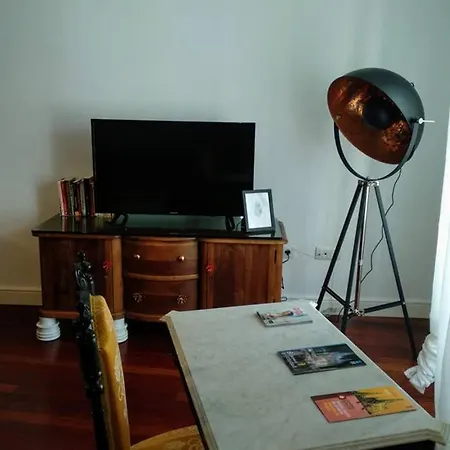 La Joya Del 32. Centro De Burgos. Wifi * Burgos