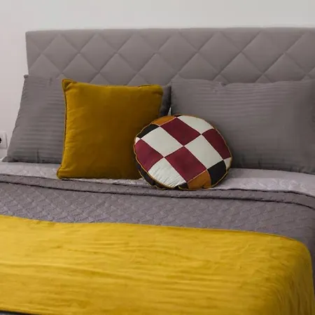 La Joya Del 32. Centro De Burgos. Wifi Burgos