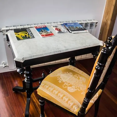 La Joya Del 32. Centro De Burgos. Wifi