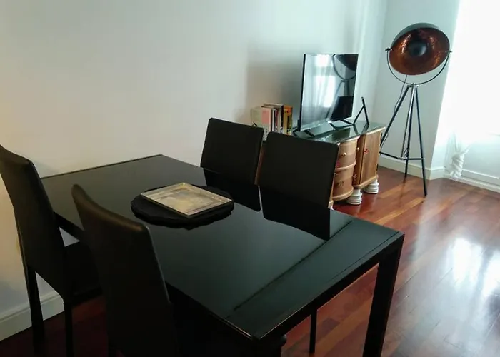 La Joya Del 32. Centro De Burgos. Wifi アパート *